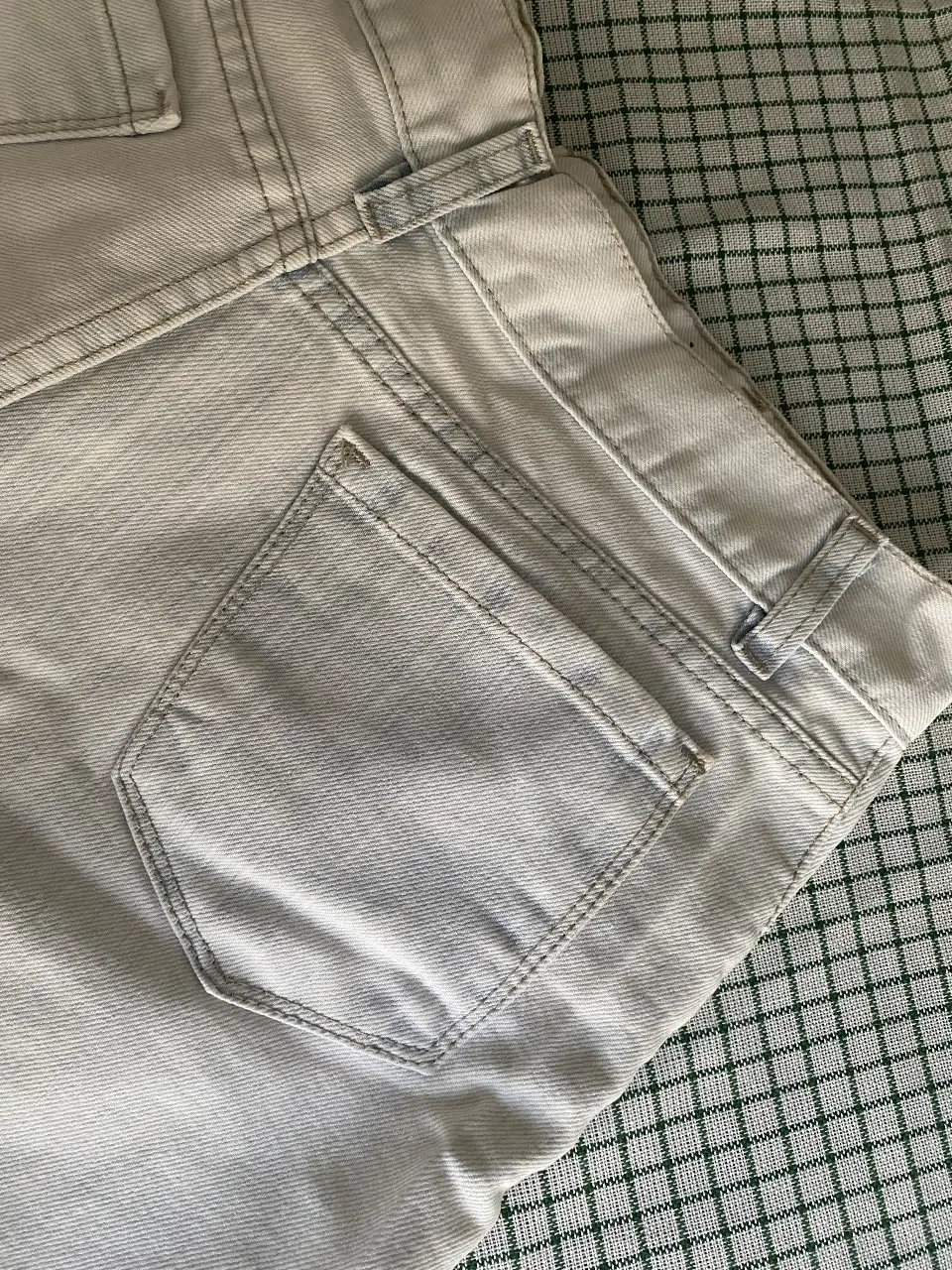 Short Sin marca - Vista 4