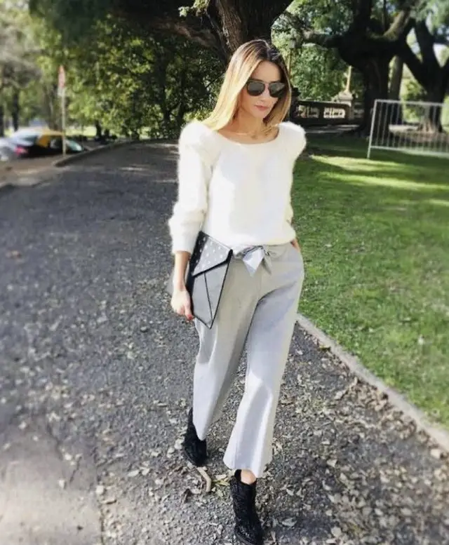 Pantalón sastrero de mujer,talle xs, tiro alto, con lazo en la cintura,importado. Ideal para un look elegante y moderno.
