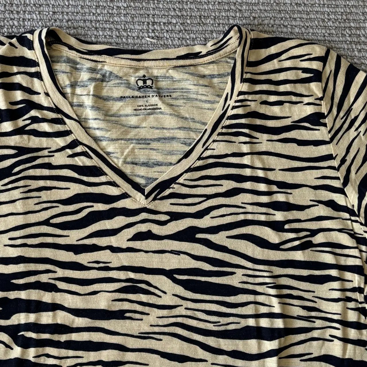 Remera Paula Cahen D'Anvers - Vista 2