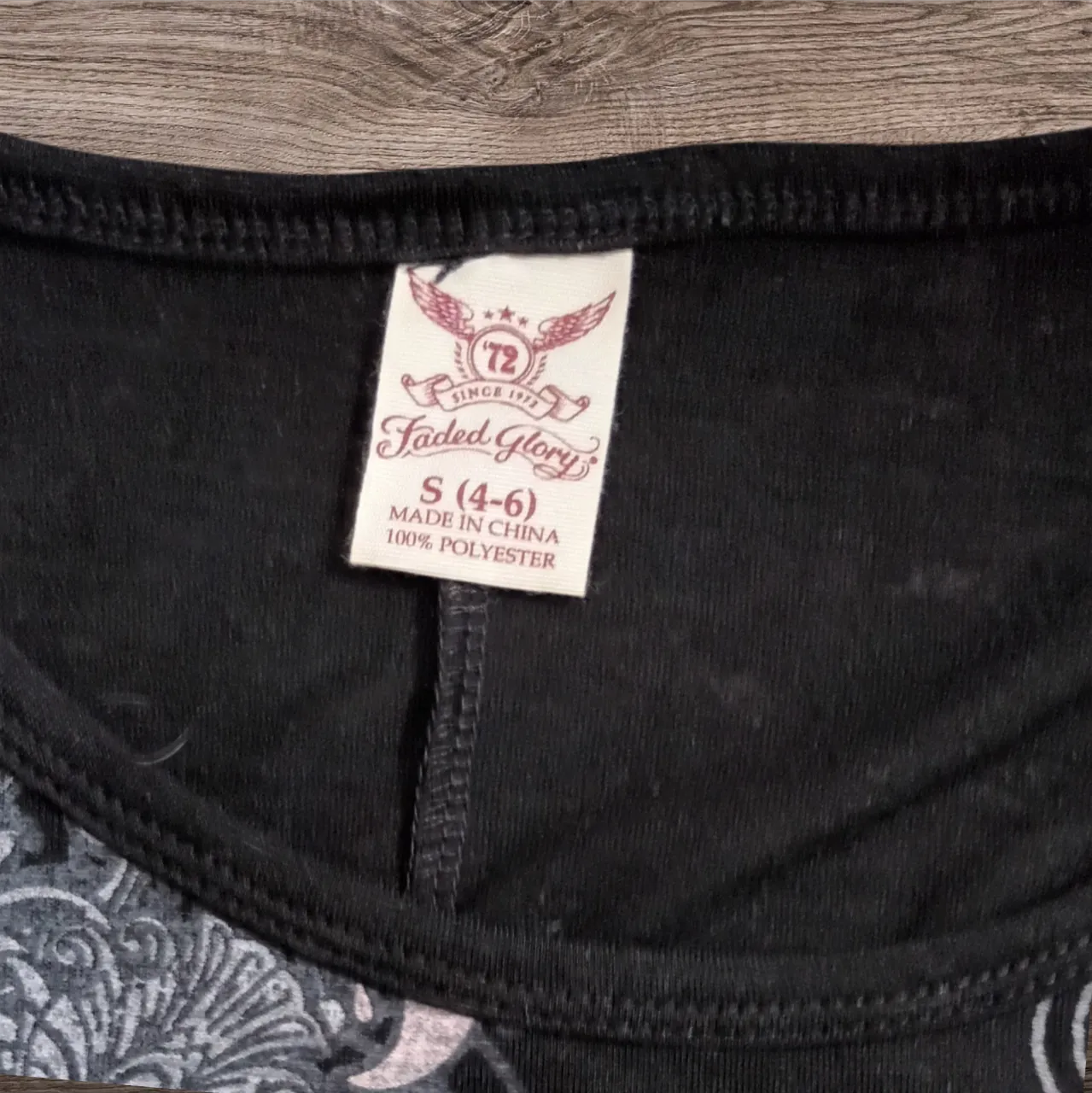 Remera Faded Glory - Vista 2