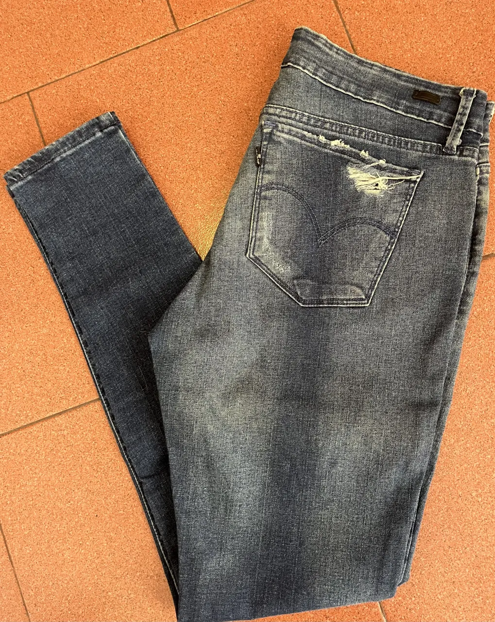 Jean Levi's - Vista 3