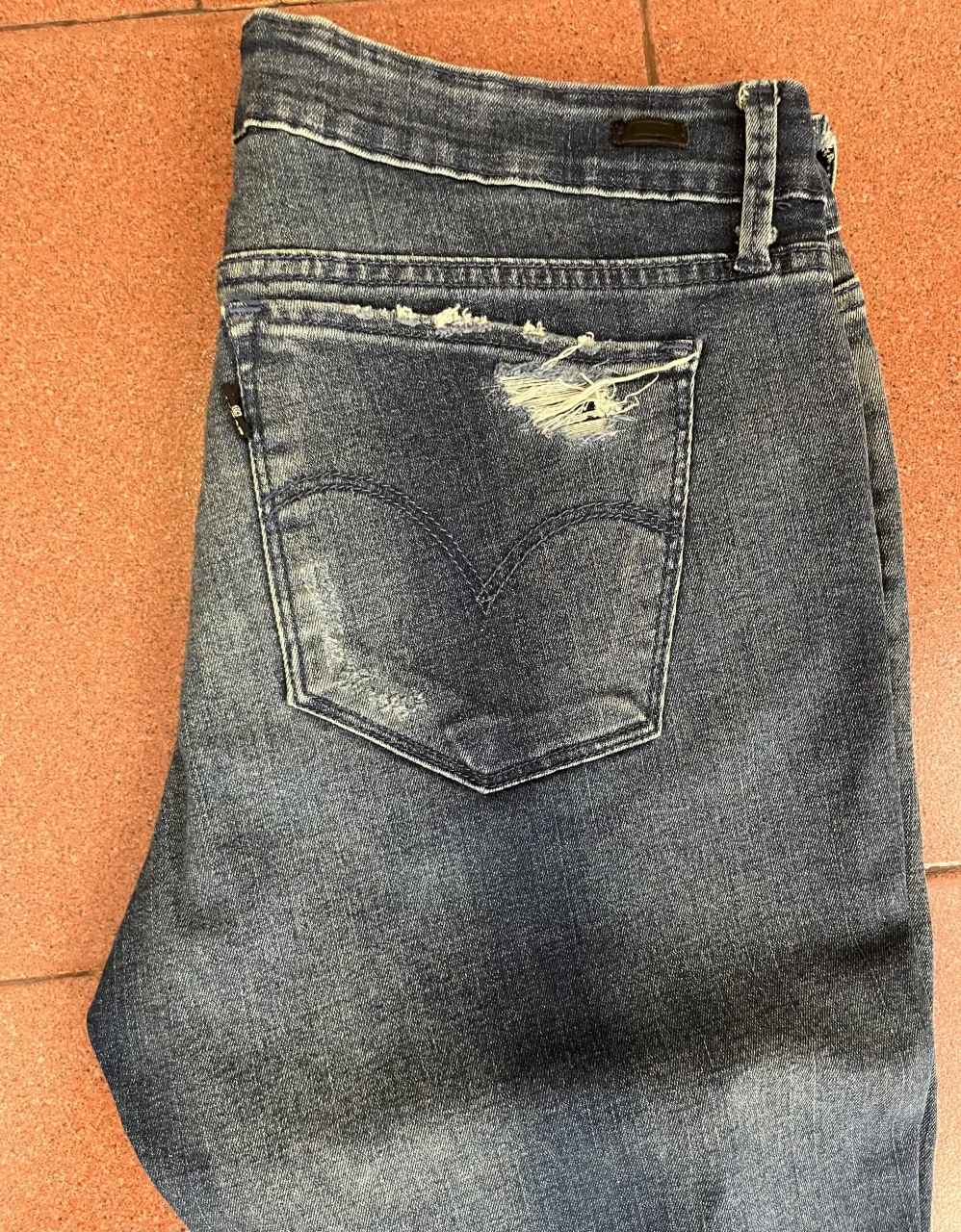 Jean Levi's - Vista 2