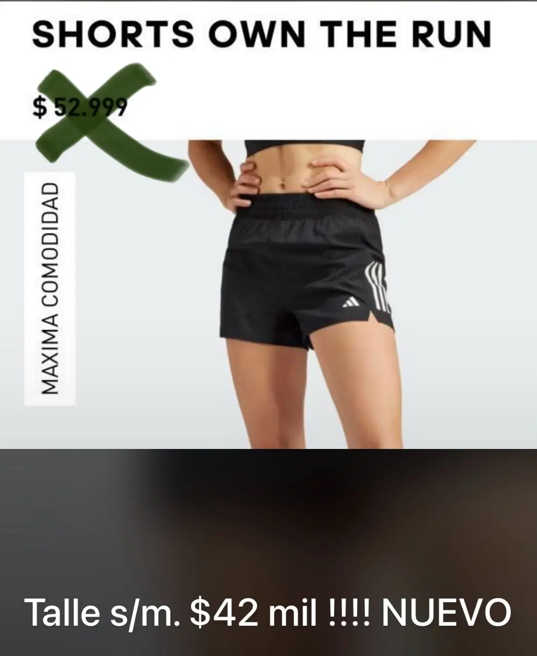 Short deportivo Adidas negro con detalles blancos. Talle S/M. Nuevo, ideal para running y actividades deportivas.