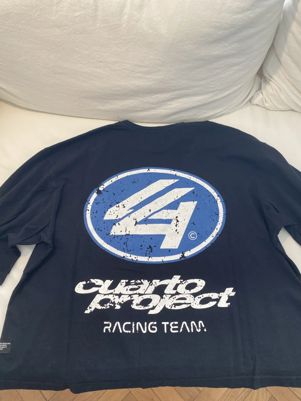 Remera Cuartoproject - Vista 3