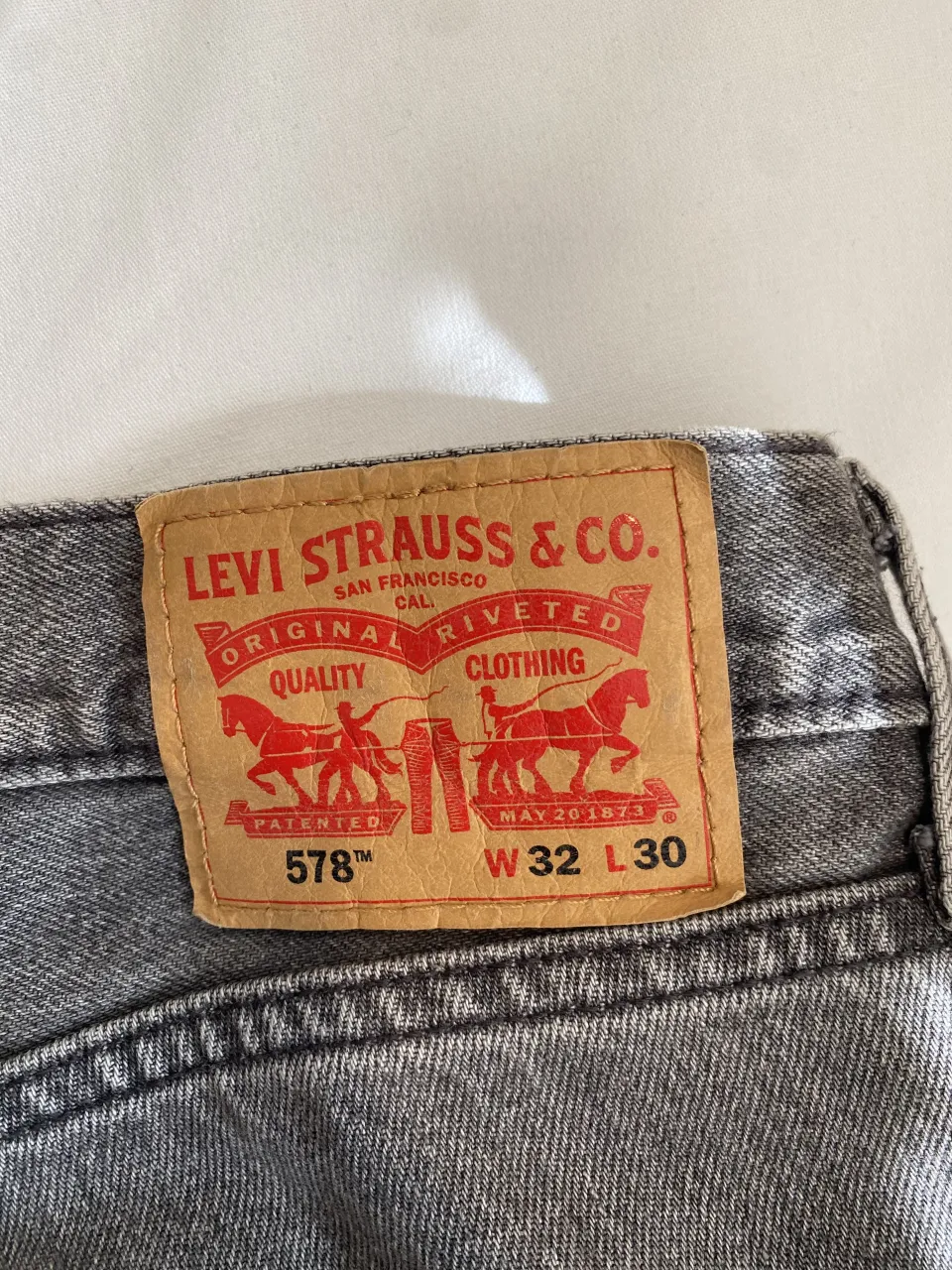 Jean Levi's - Vista 3