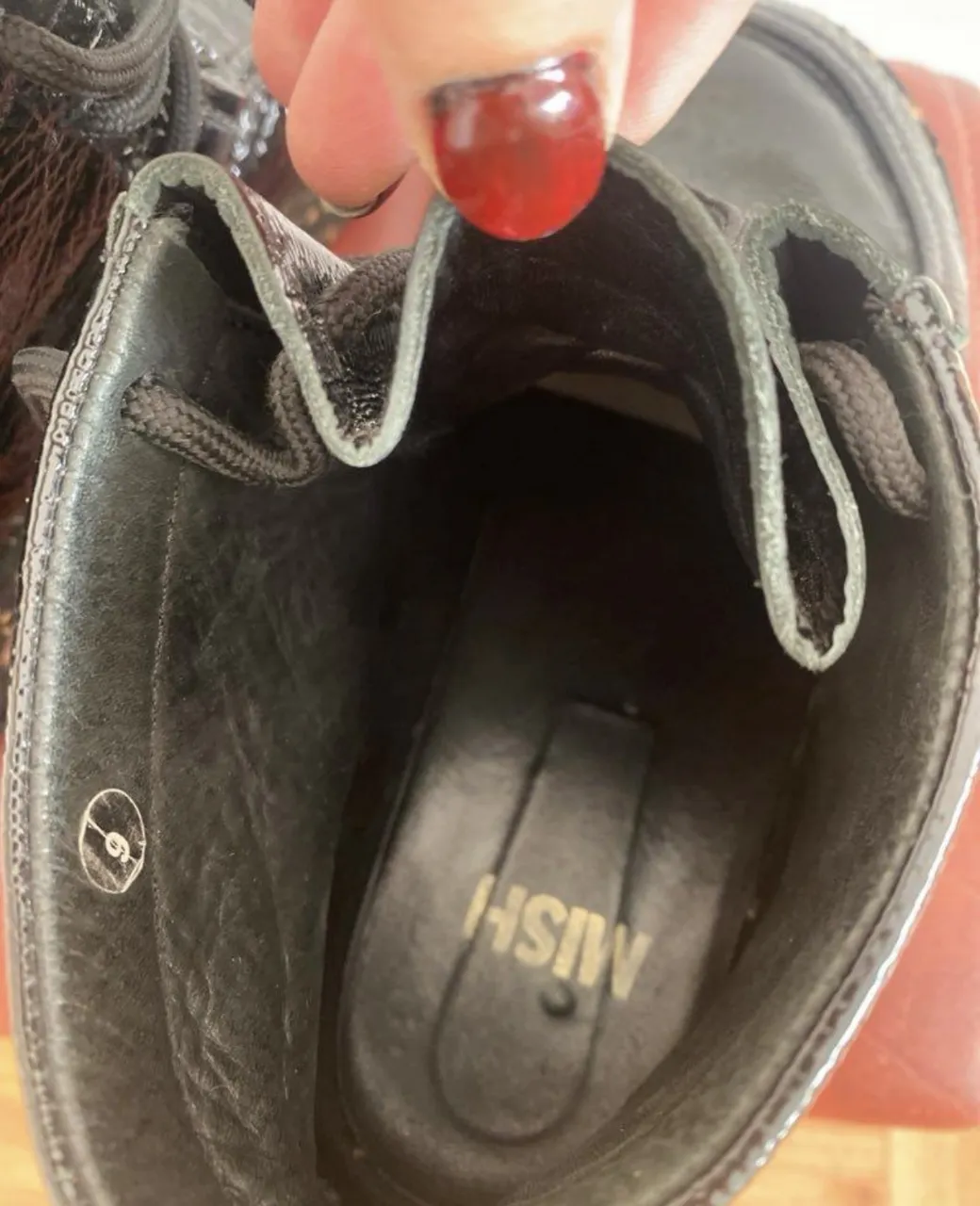 Borcegos Mishka - Vista 6