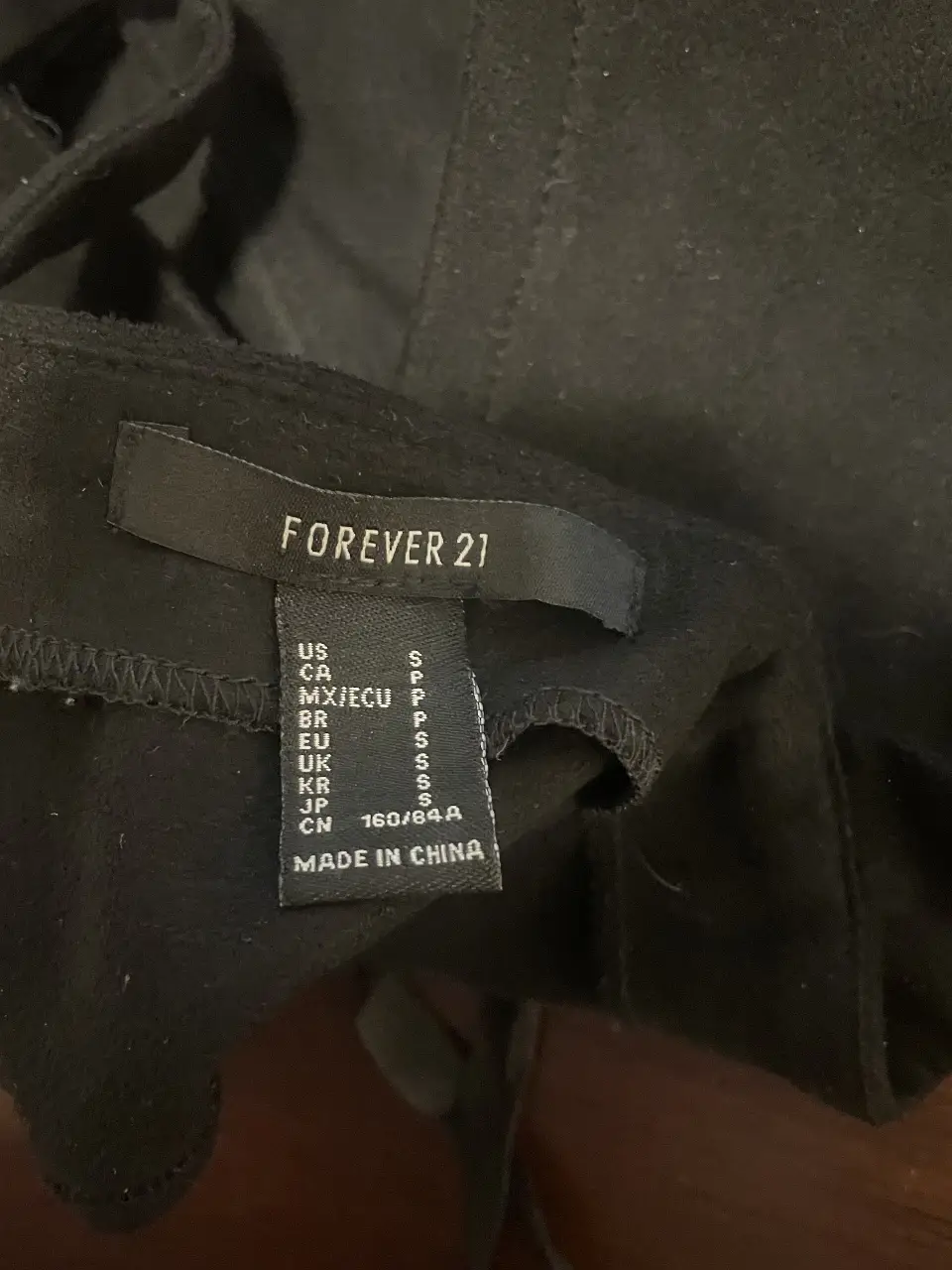 Top Forever 21 - Vista 3