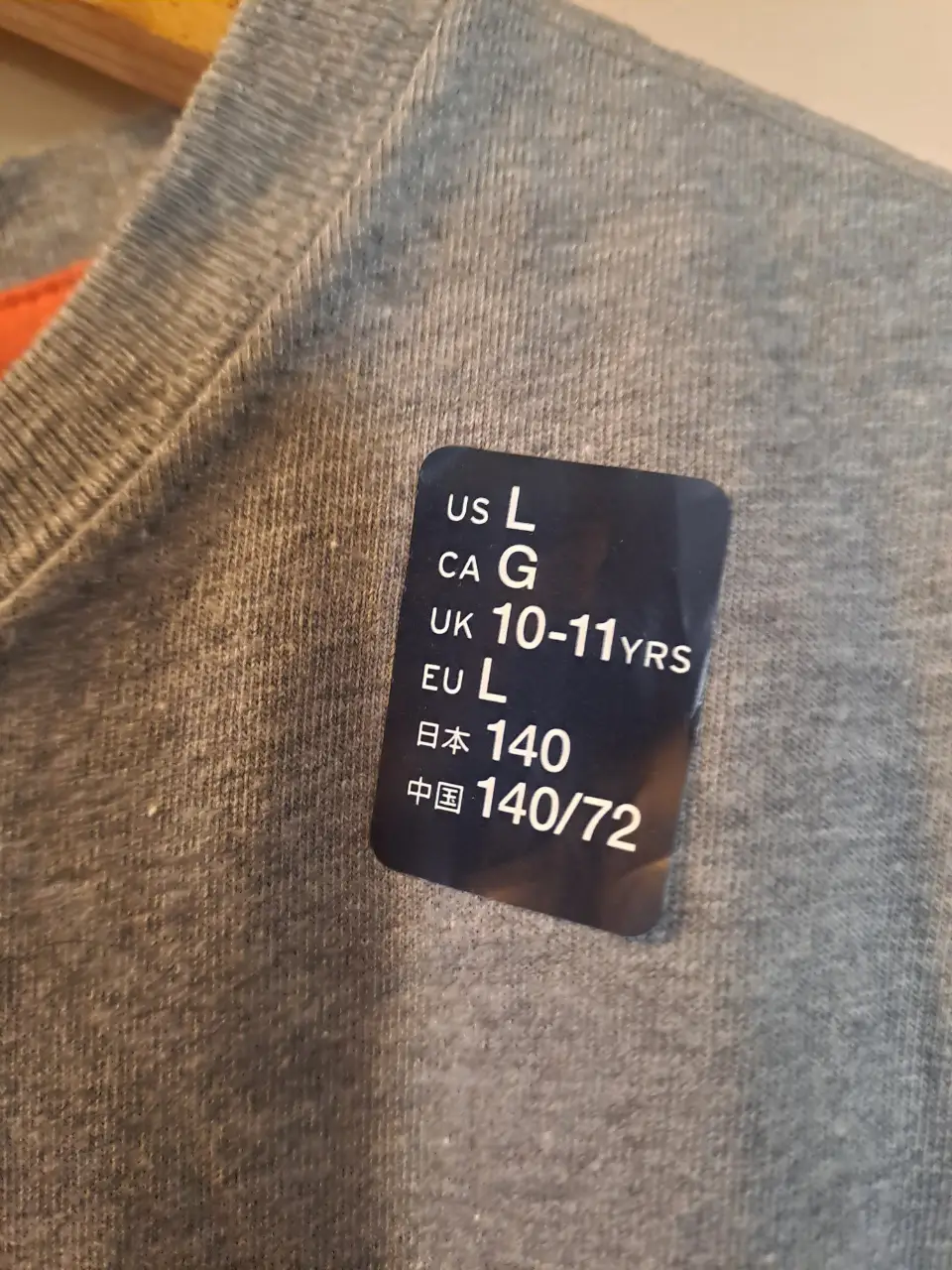 Remera GAP - Vista 2