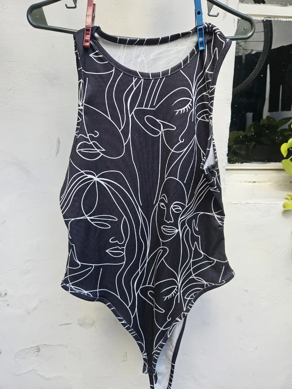 Body Shein - Vista 3