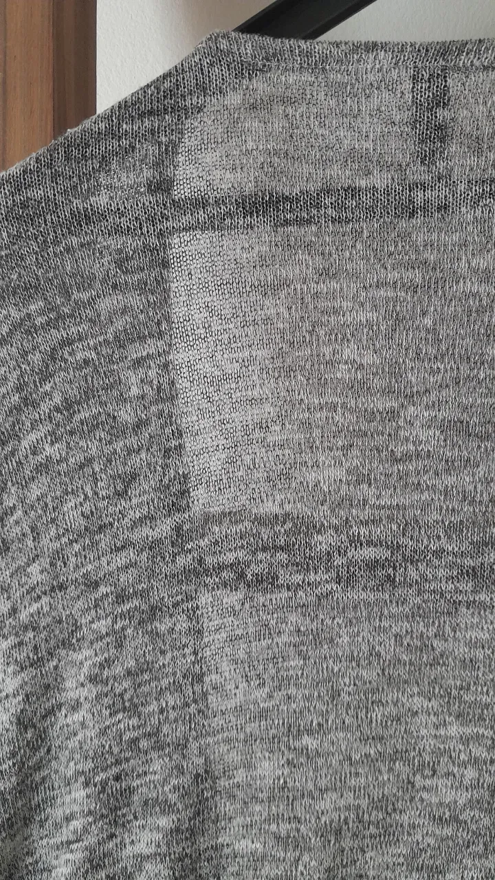 Cardigan Divided - Vista 4