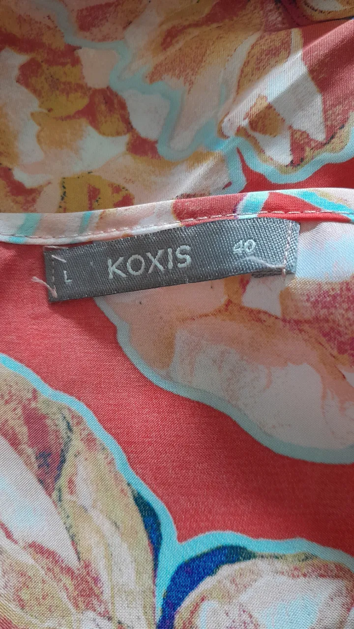 Remera Koxis - Vista 4