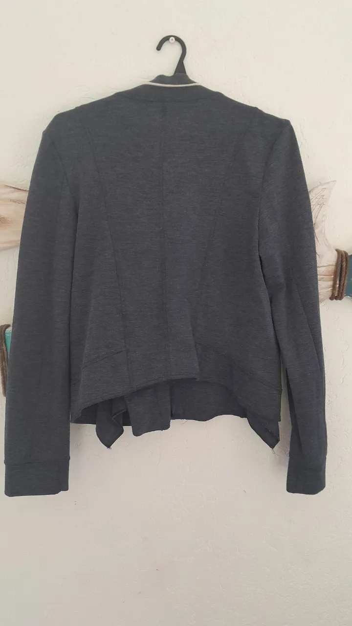 Campera Kill - Vista 2