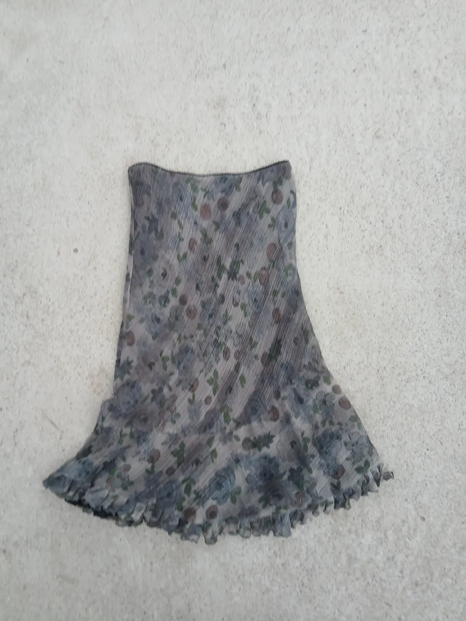 Pollera Severamente - Vista 2