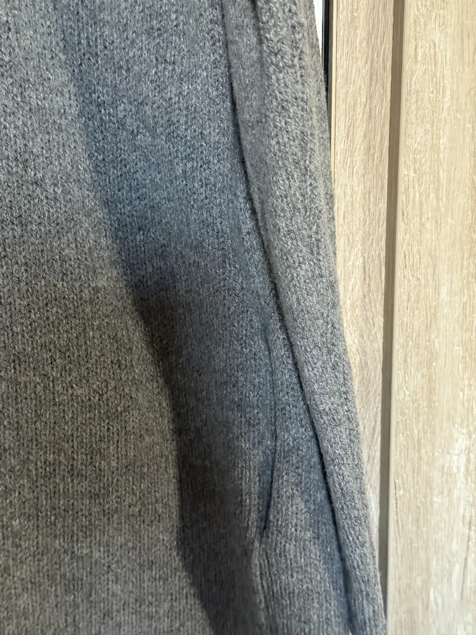 Cardigan Vince - Vista 4