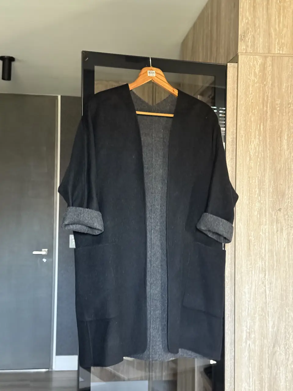 Cardigan Vince - Vista 4
