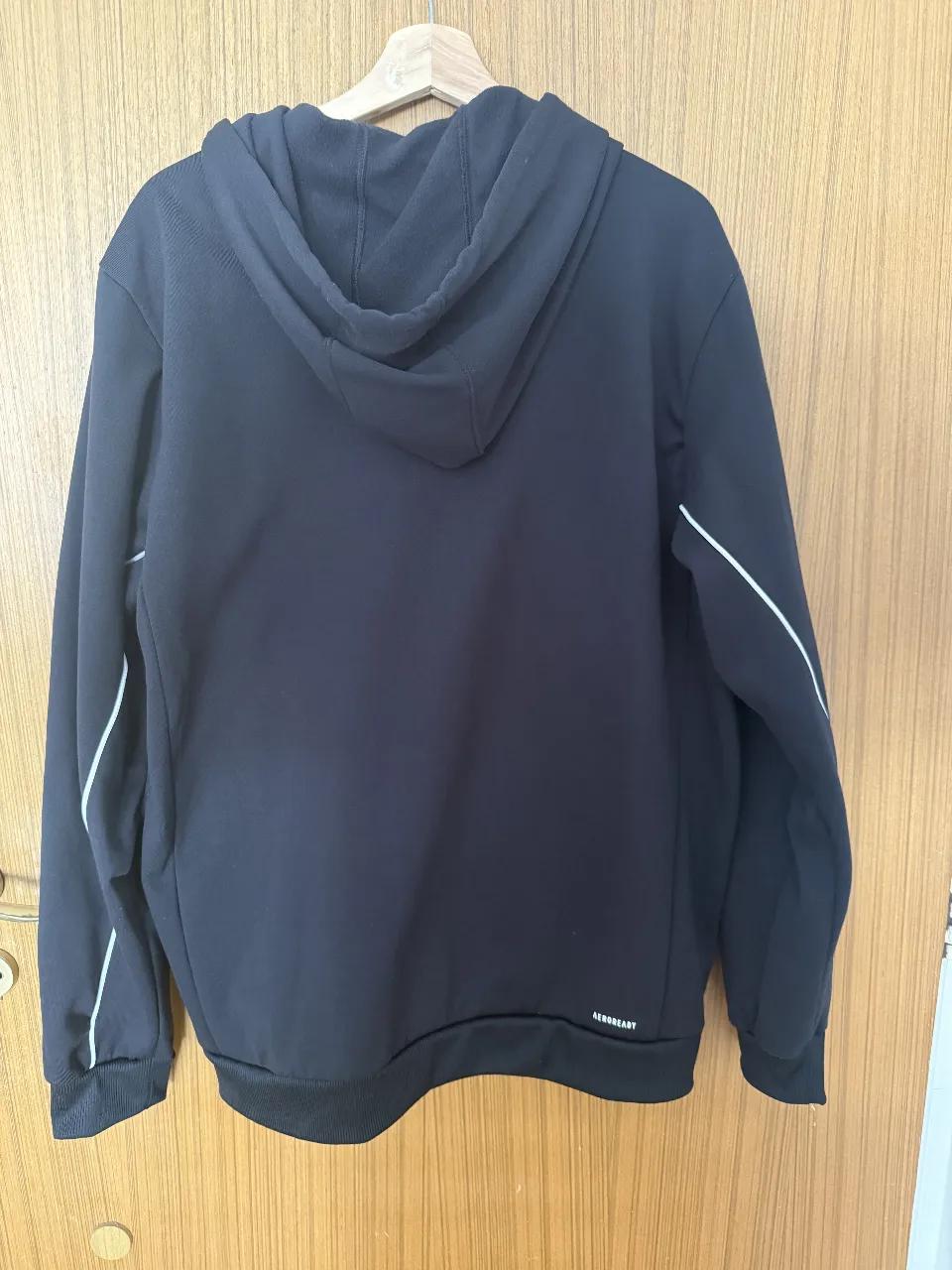 Campera adidas - Vista 2