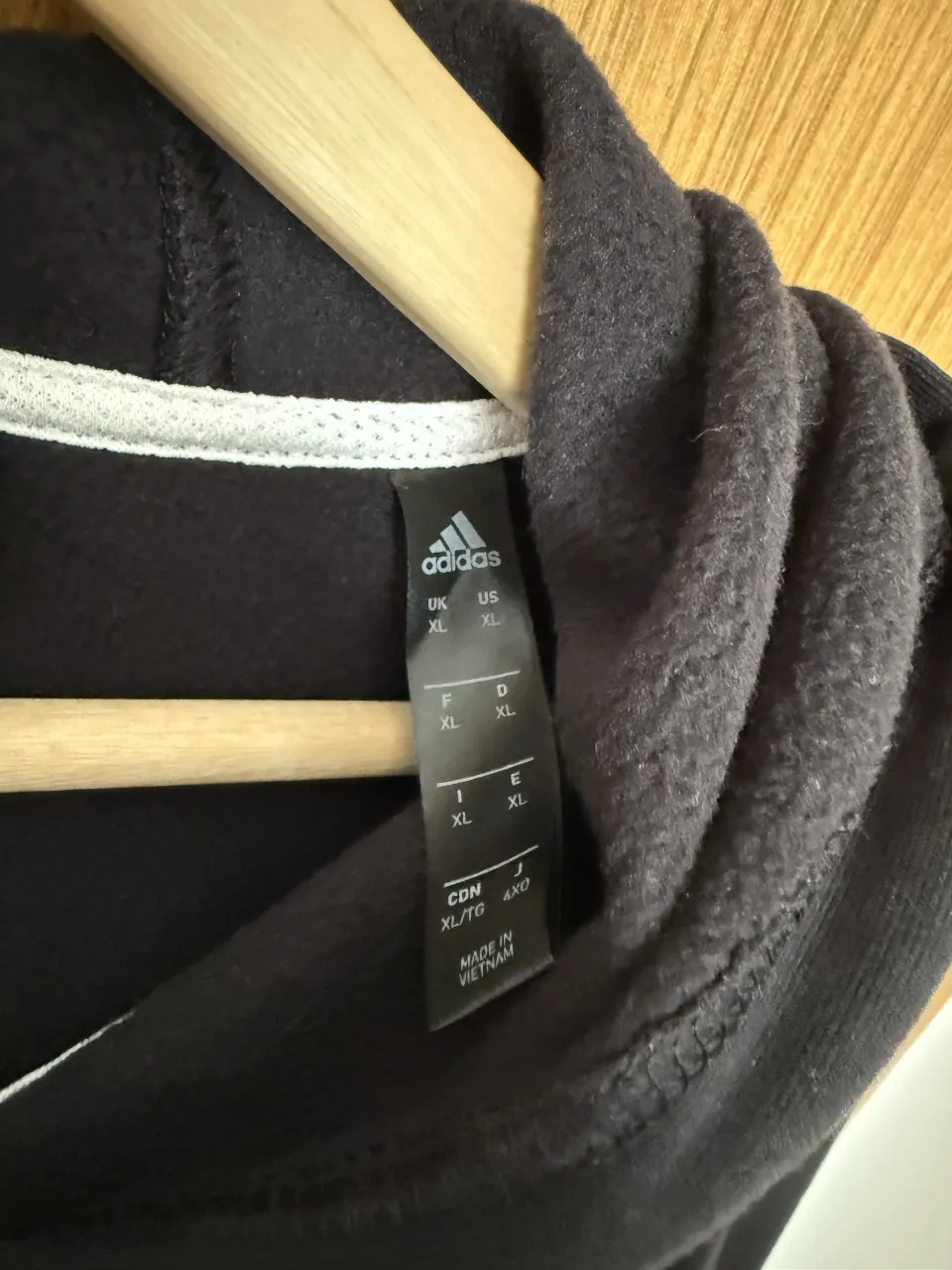 Campera adidas - Vista 3