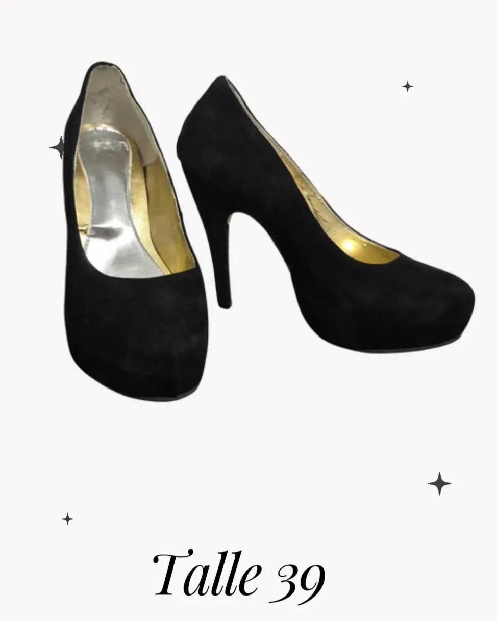 Elegantes tacos negros de gamuza, ideales para fiestas y eventos formales. Talle 39.