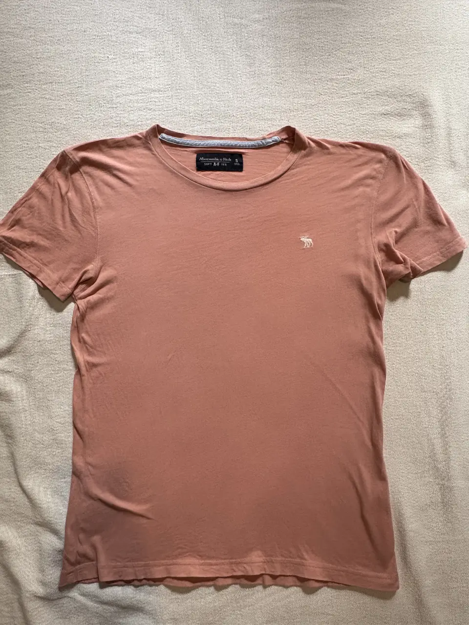 Remera Abercrombie & Fitch - Vista 2