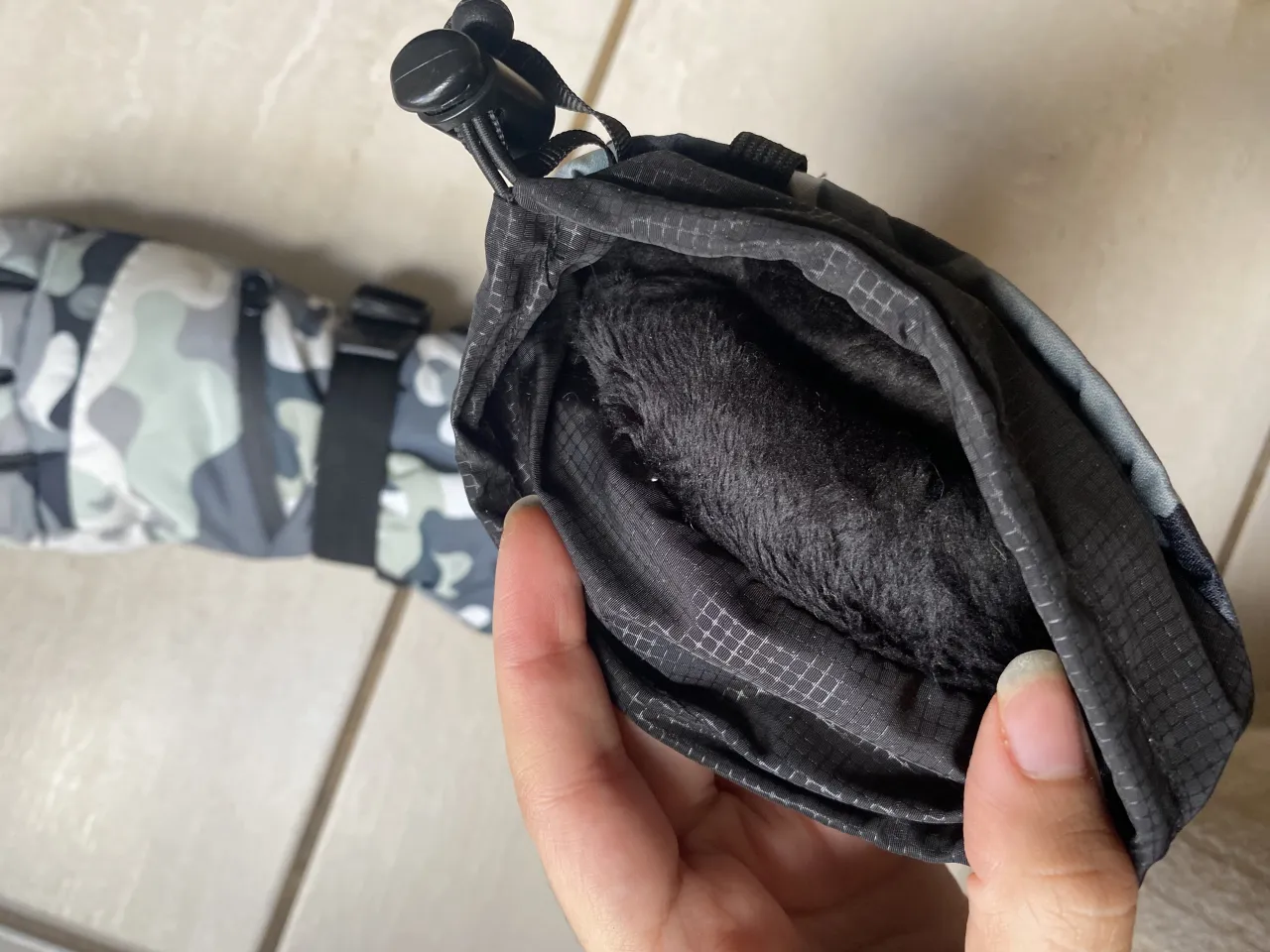 Guantes Otra - Vista 4