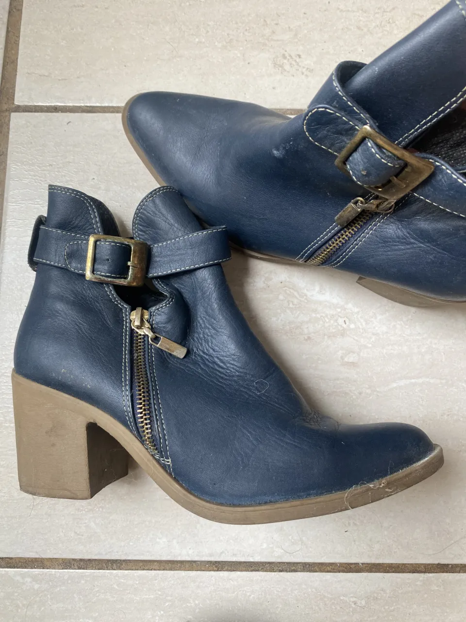 Botines Otro - Vista 2