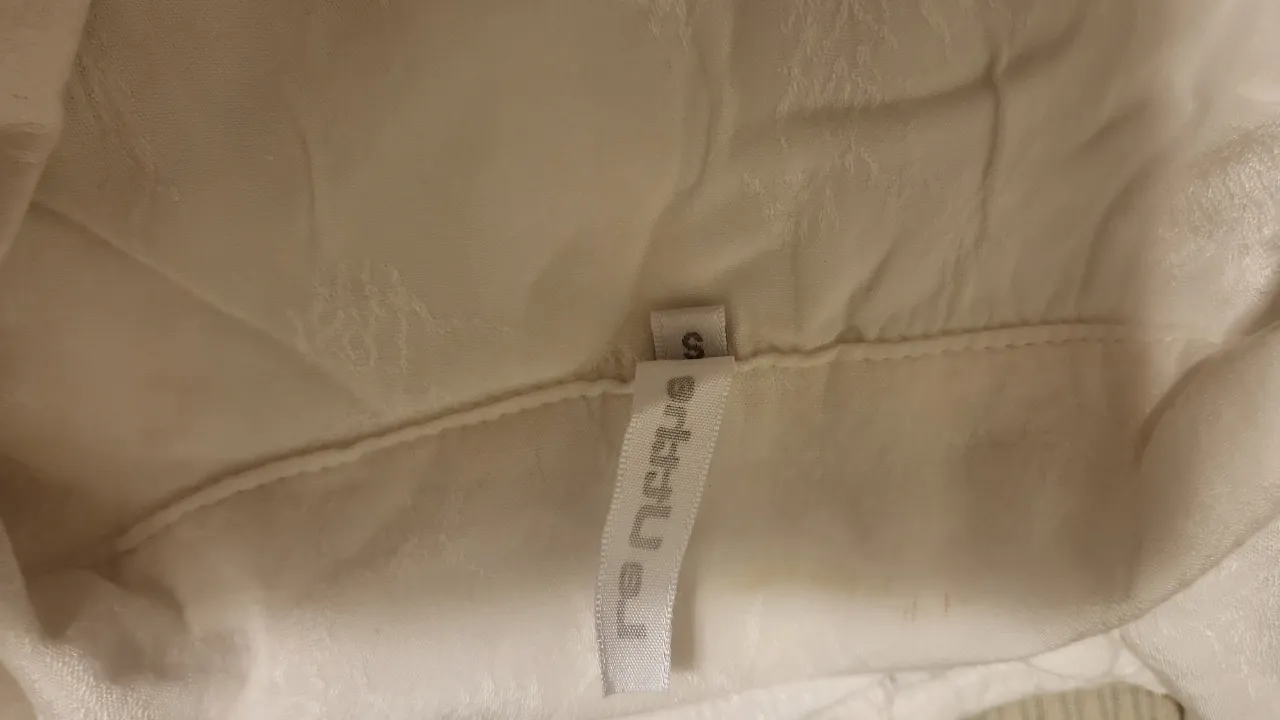 Remera Leuthe - Vista 3