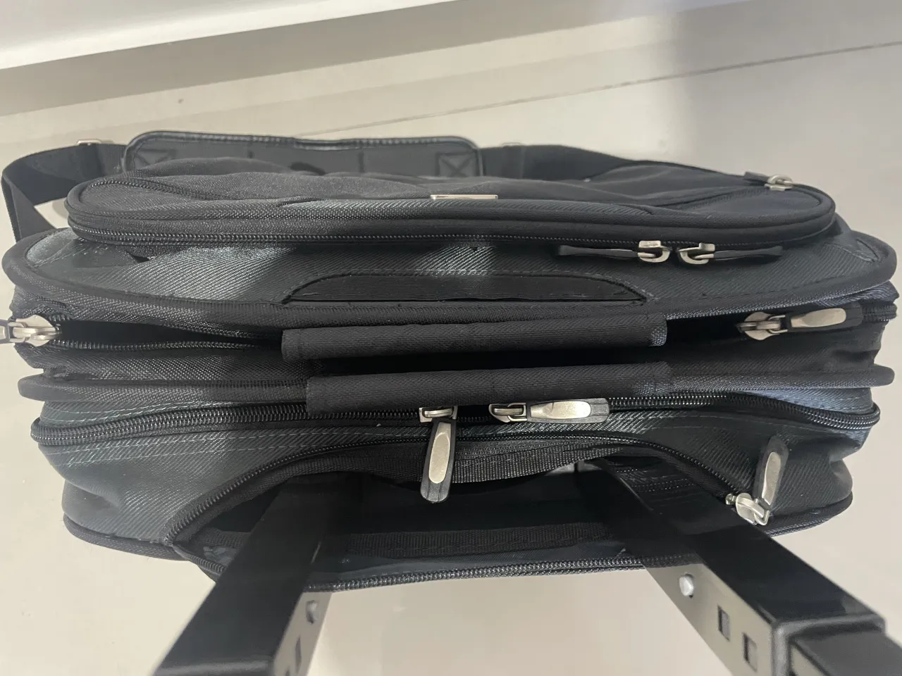 Maletín Hp - Vista 4