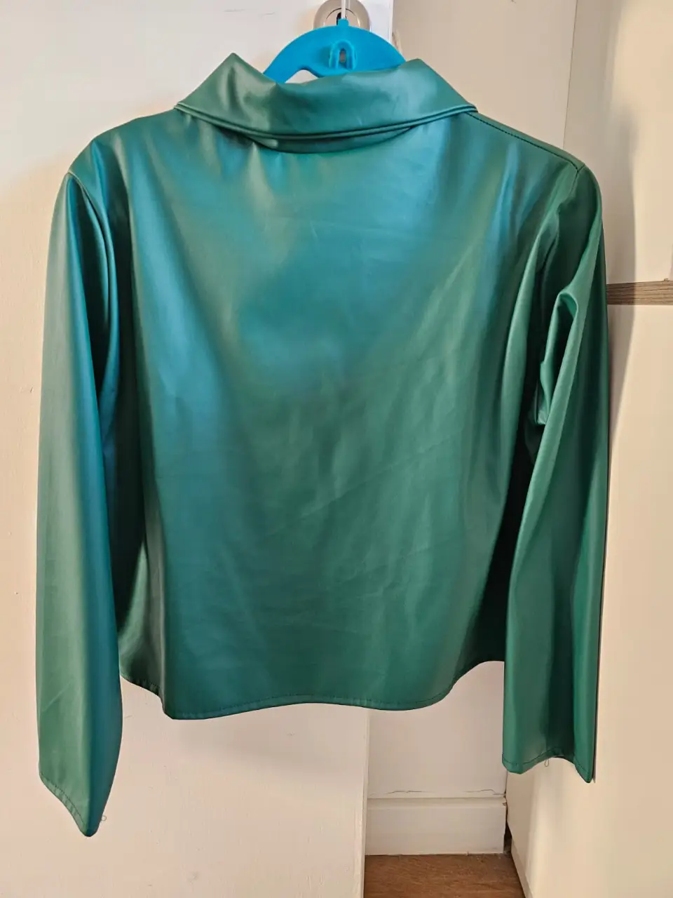 Campera Otra - Vista 2