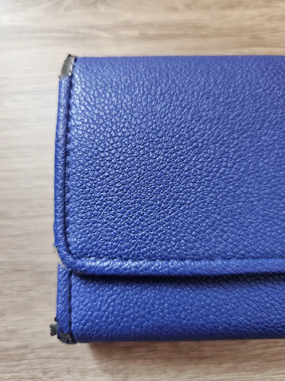 Billetera Mishka - Vista 4