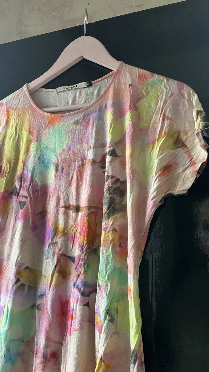 Remera Cacharel - Vista 4