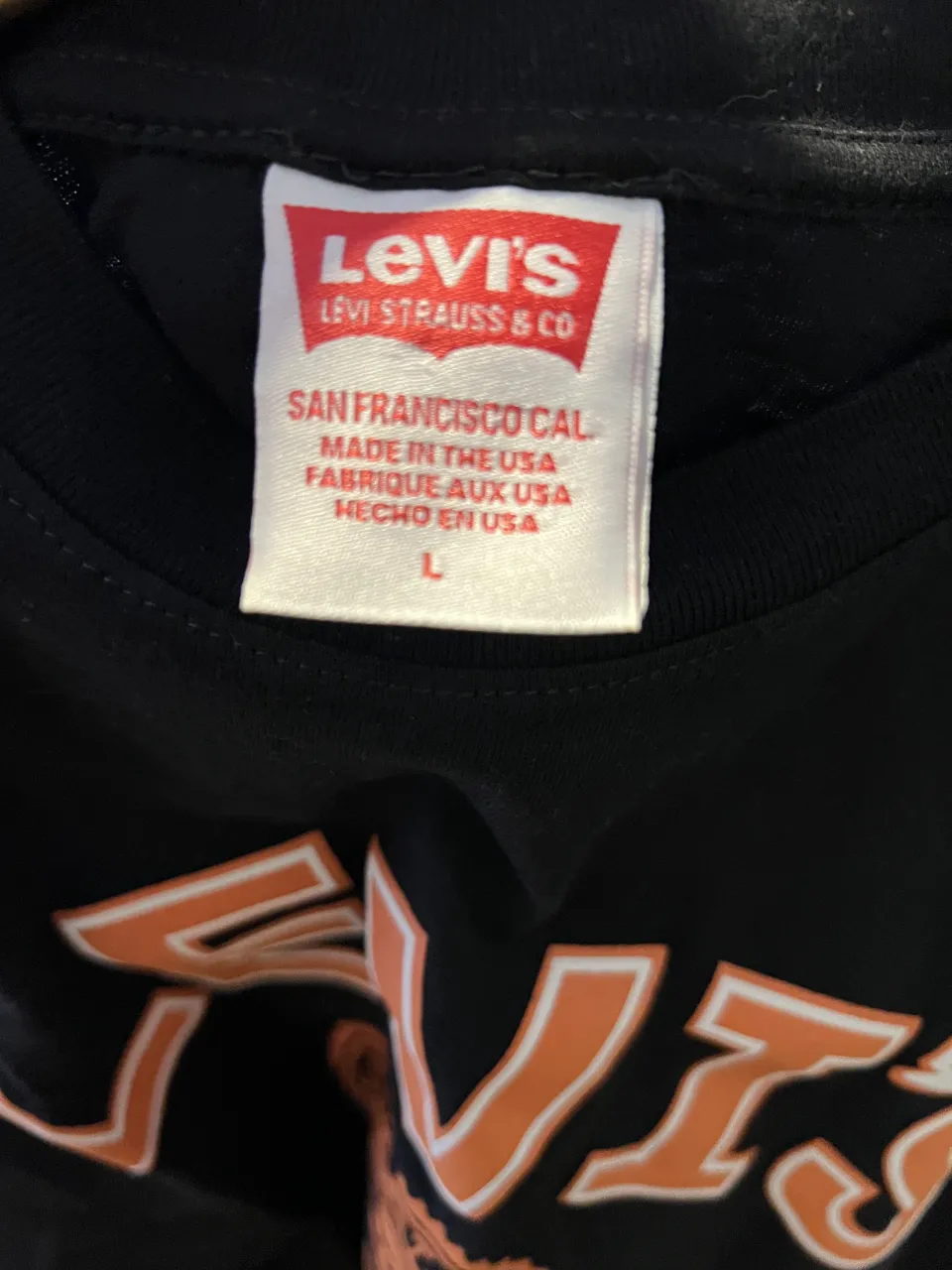 Remera Levi's - Vista 3