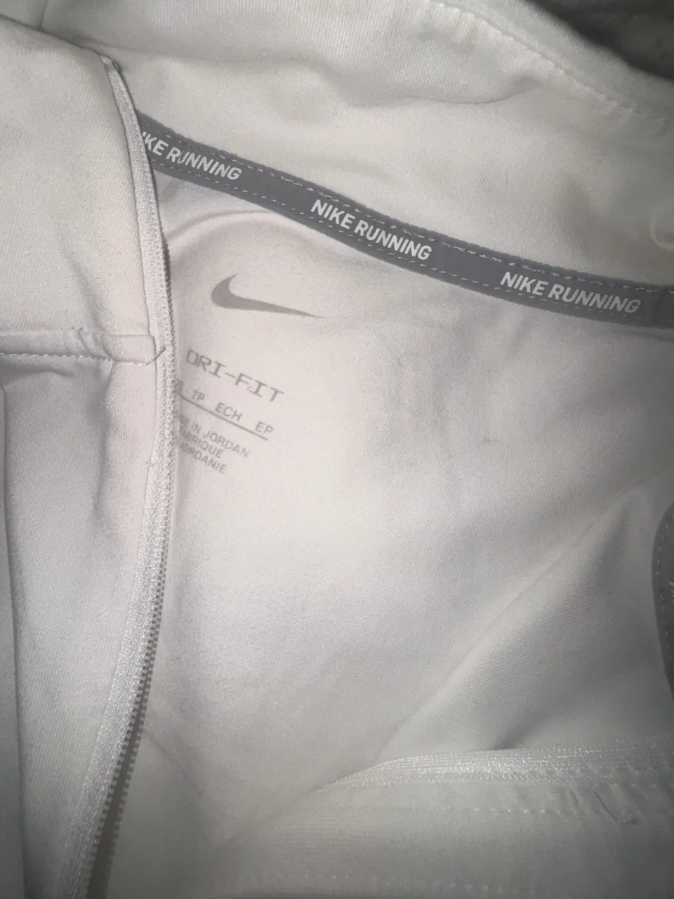 Remera Nike - Vista 3