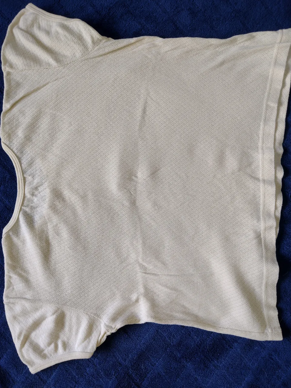 Remera Yagmour - Vista 2