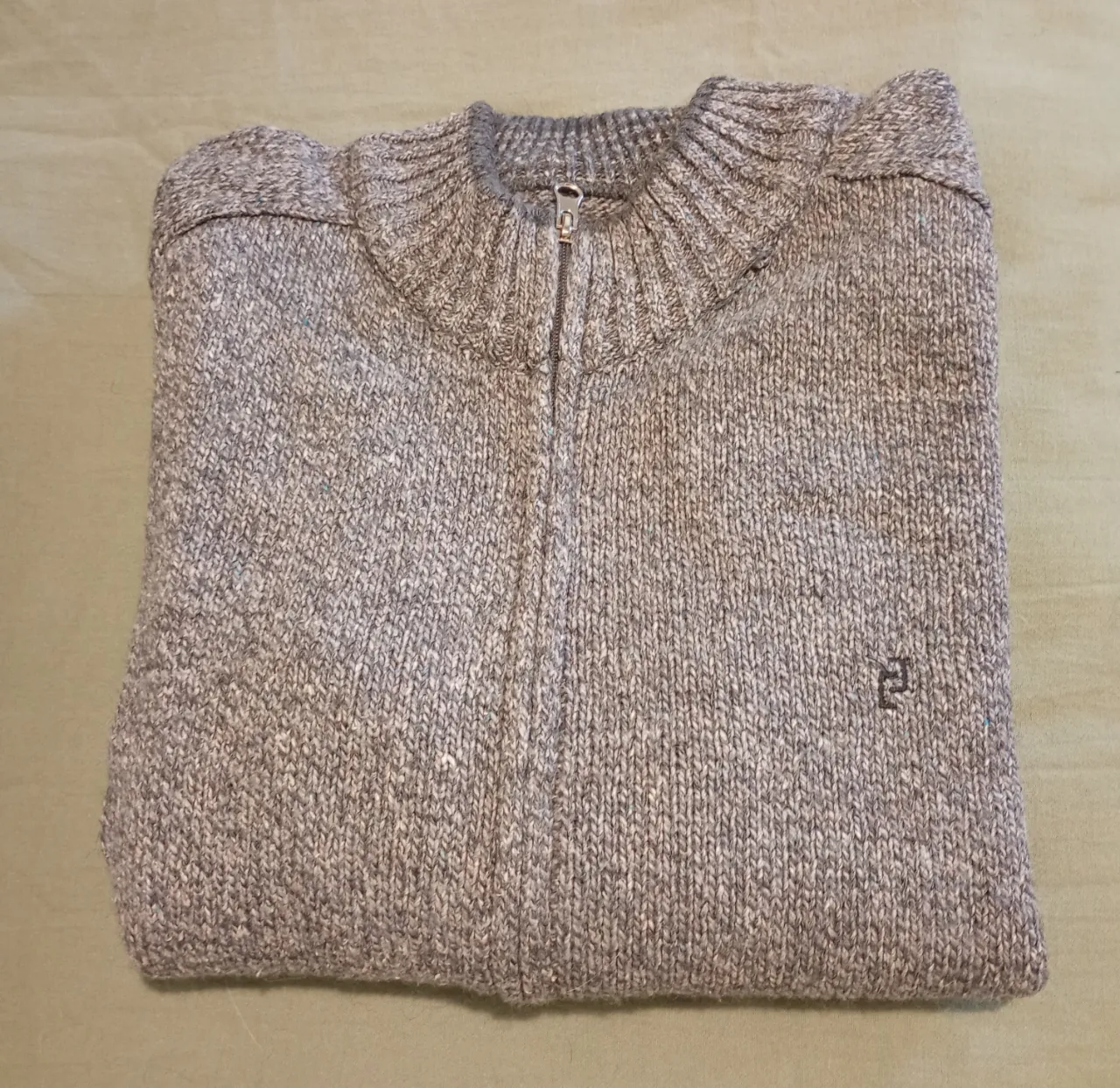 Buzo Sin marca - Vista 5