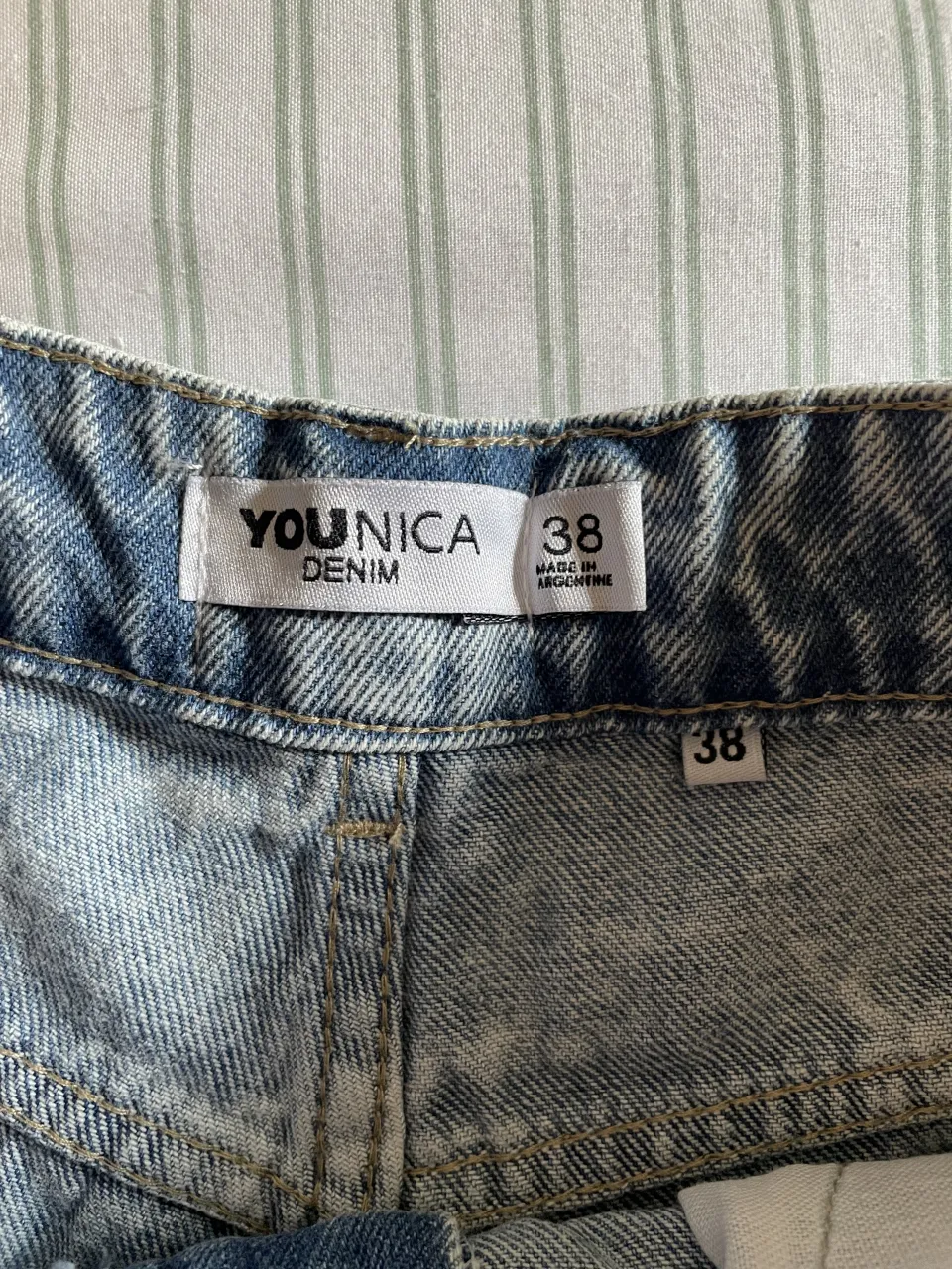 Short Younica - Vista 3