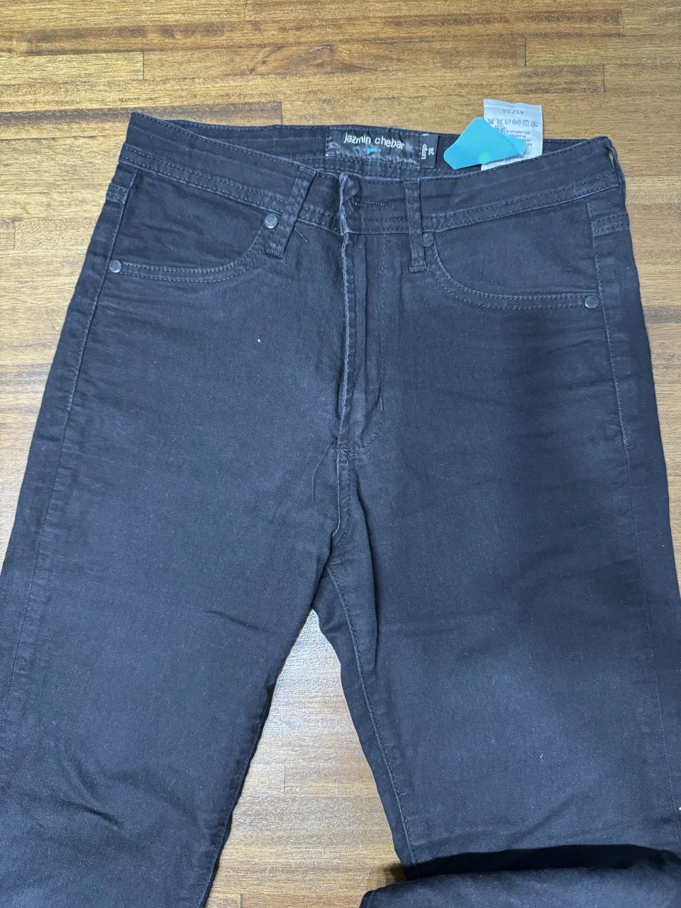 Jean Jazmín Chebar - Vista 2