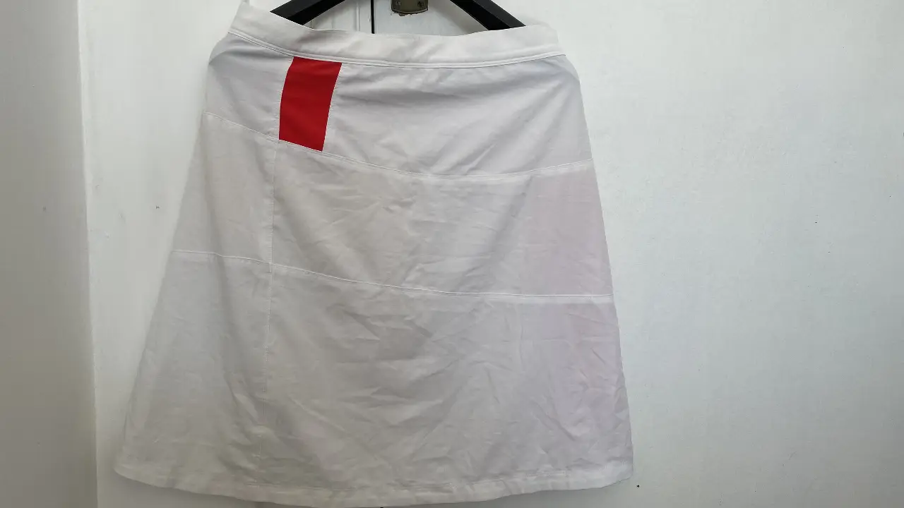 Pollera Nike - Vista 2