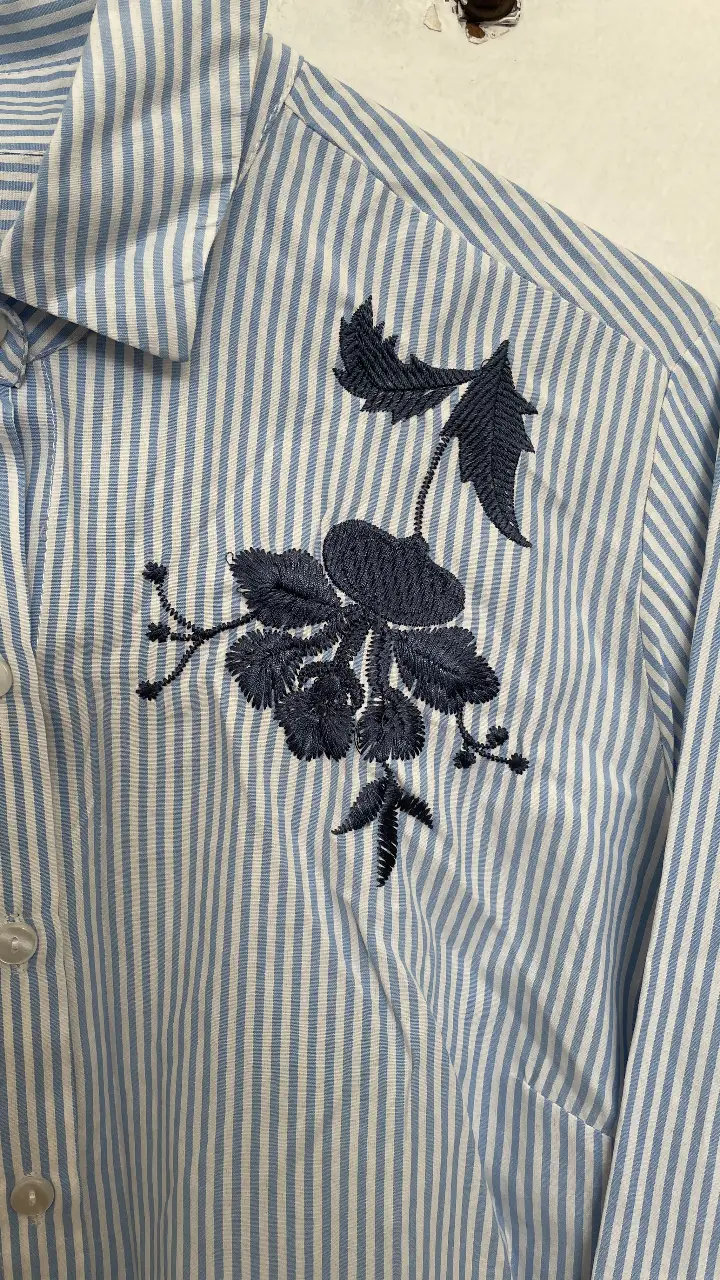 Camisa VR - Vista 3