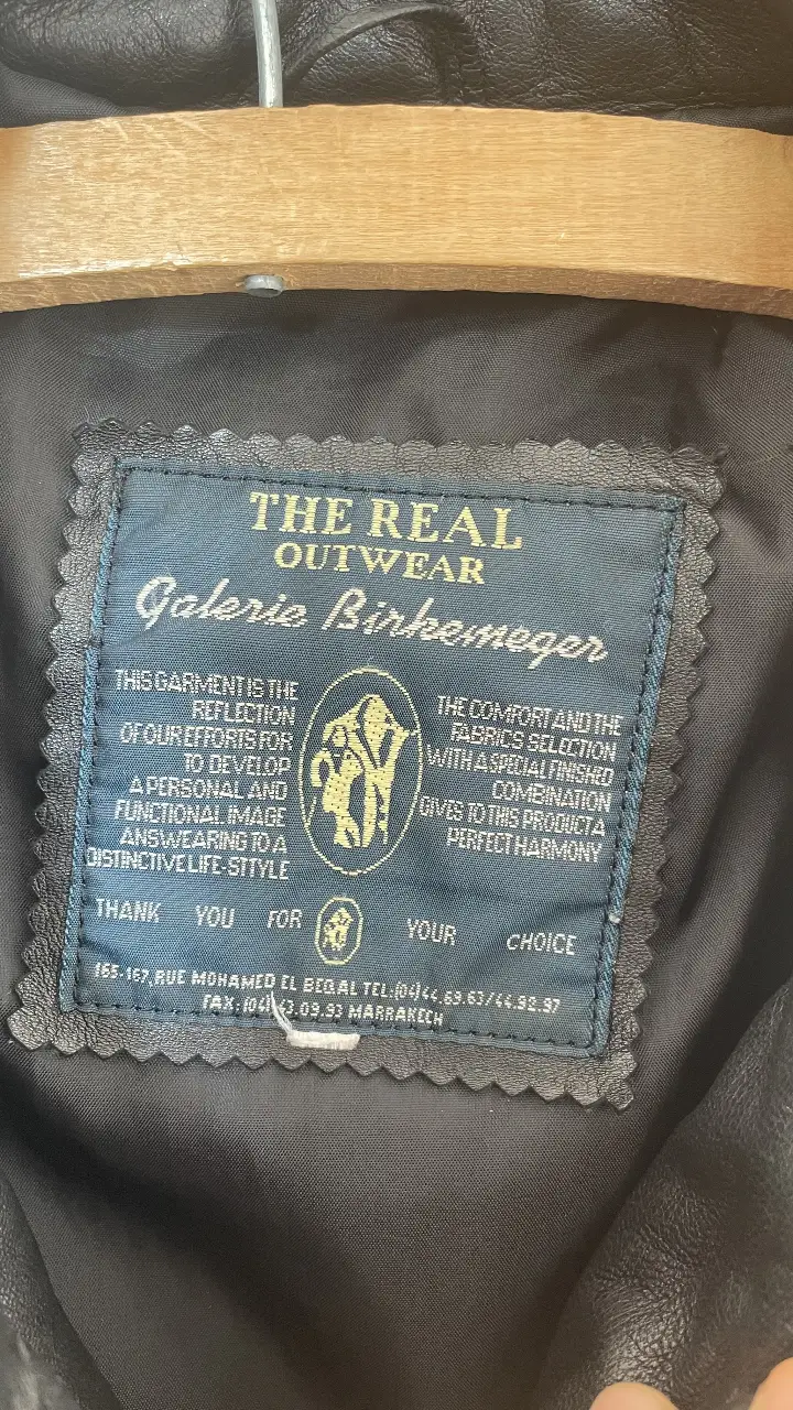 Campera THE REAL OUTWEAR - Vista 4