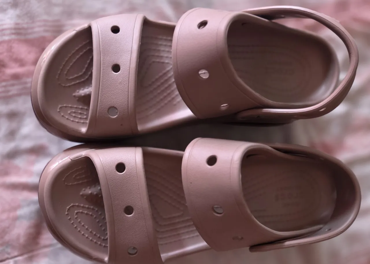 Sandalias Crocs - Vista 3