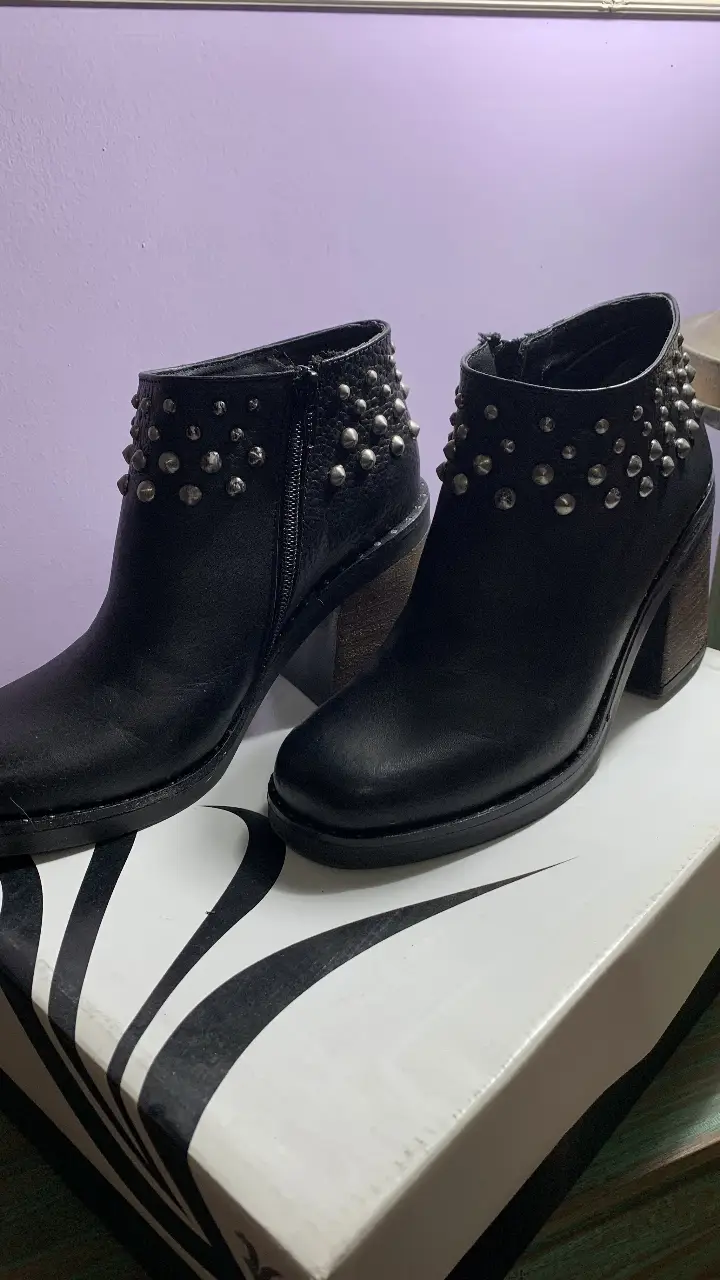 Botas Lola - Vista 2