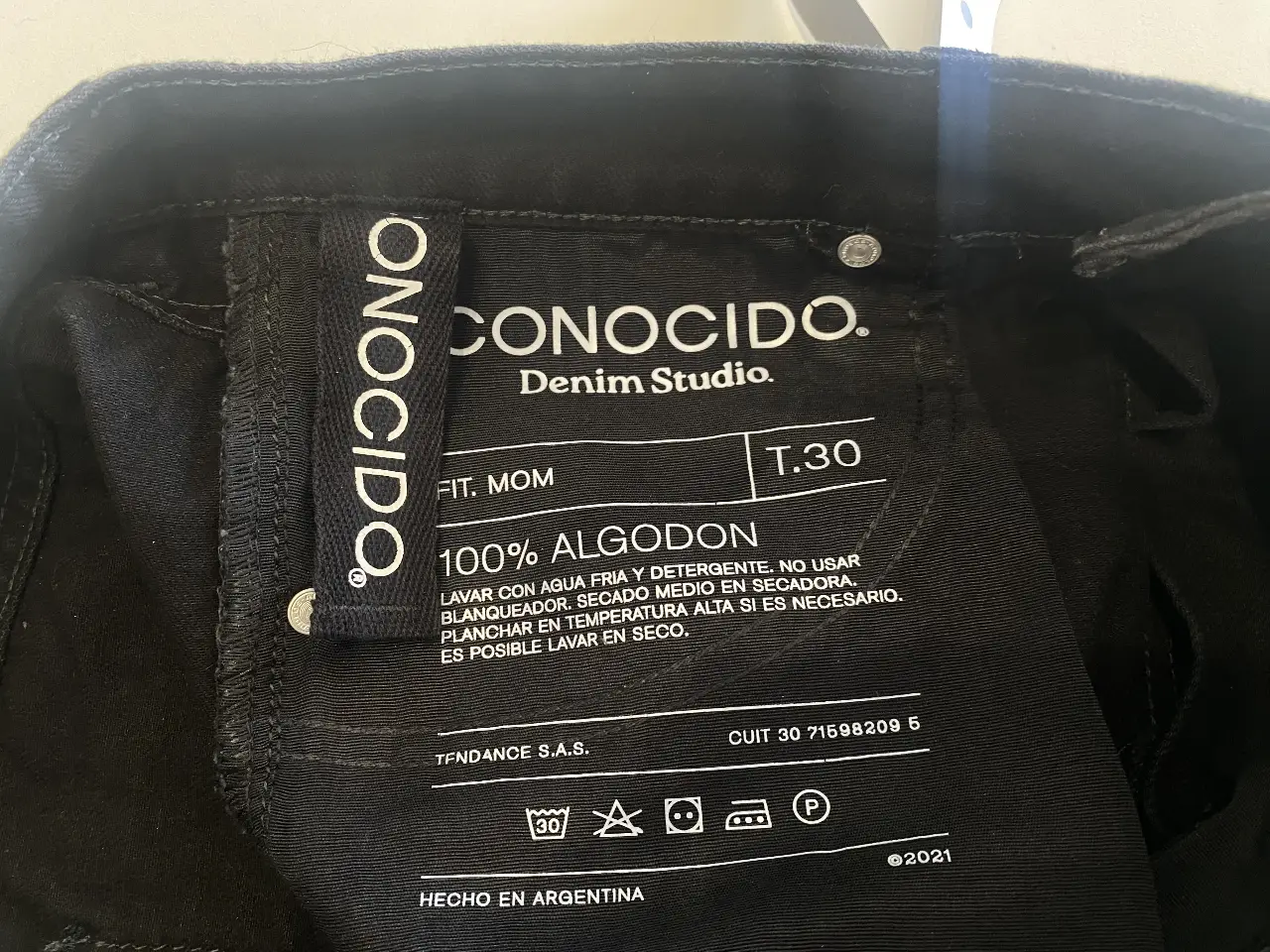 Short Conocido - Vista 3
