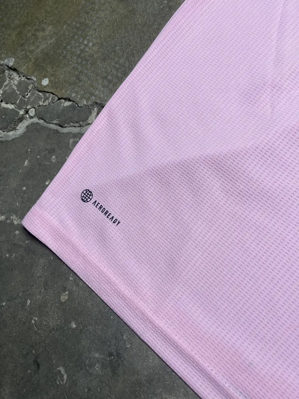 Camiseta adidas - Vista 3