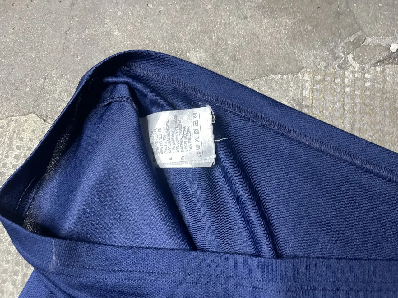 Camiseta adidas - Vista 4