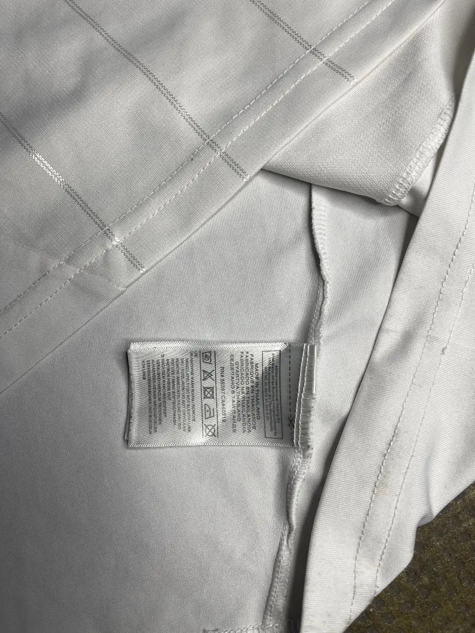 Camiseta adidas - Vista 6