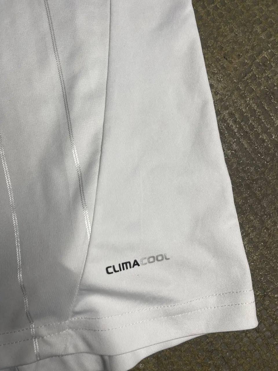 Camiseta adidas - Vista 5