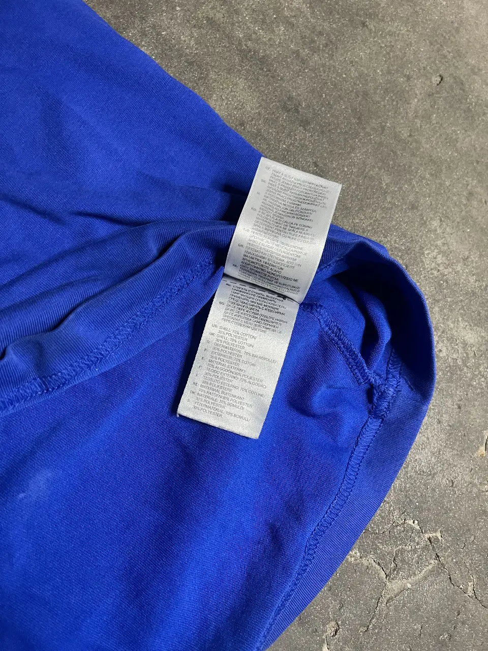 Camiseta adidas - Vista 3