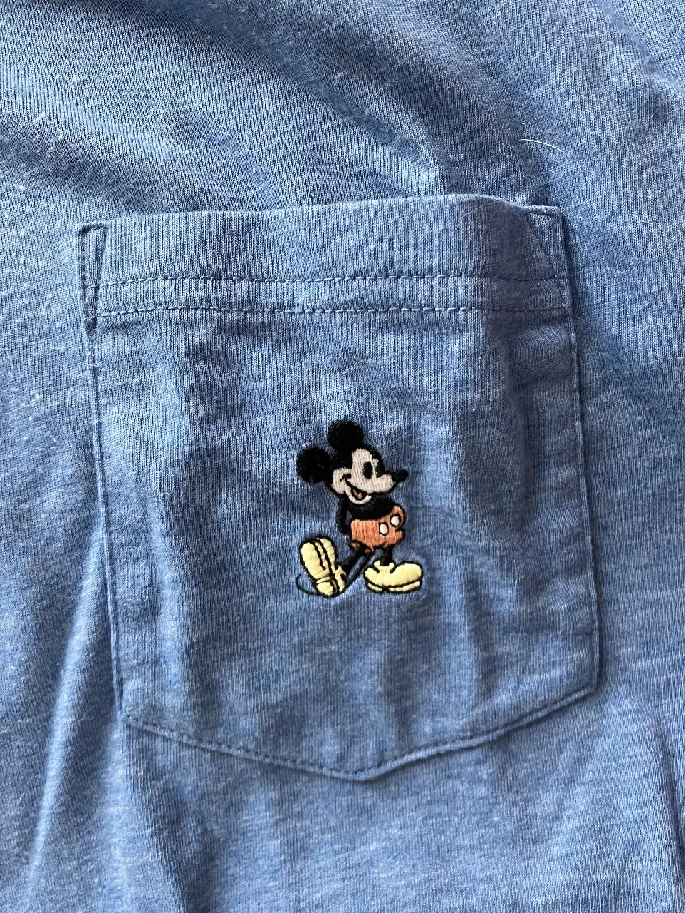Remera Uniqlo - Vista 2