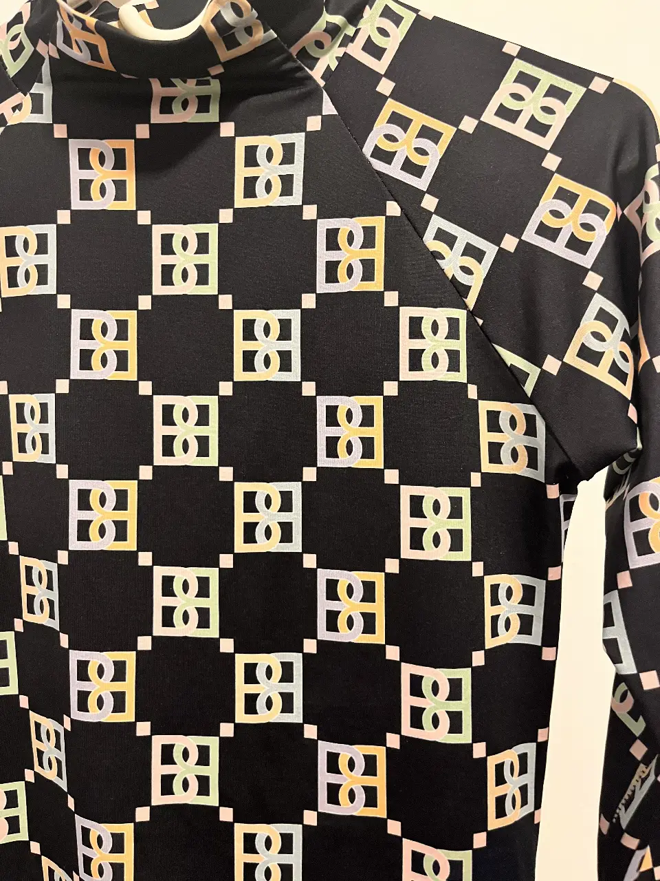 Remera BLACKMAMBA - Vista 2