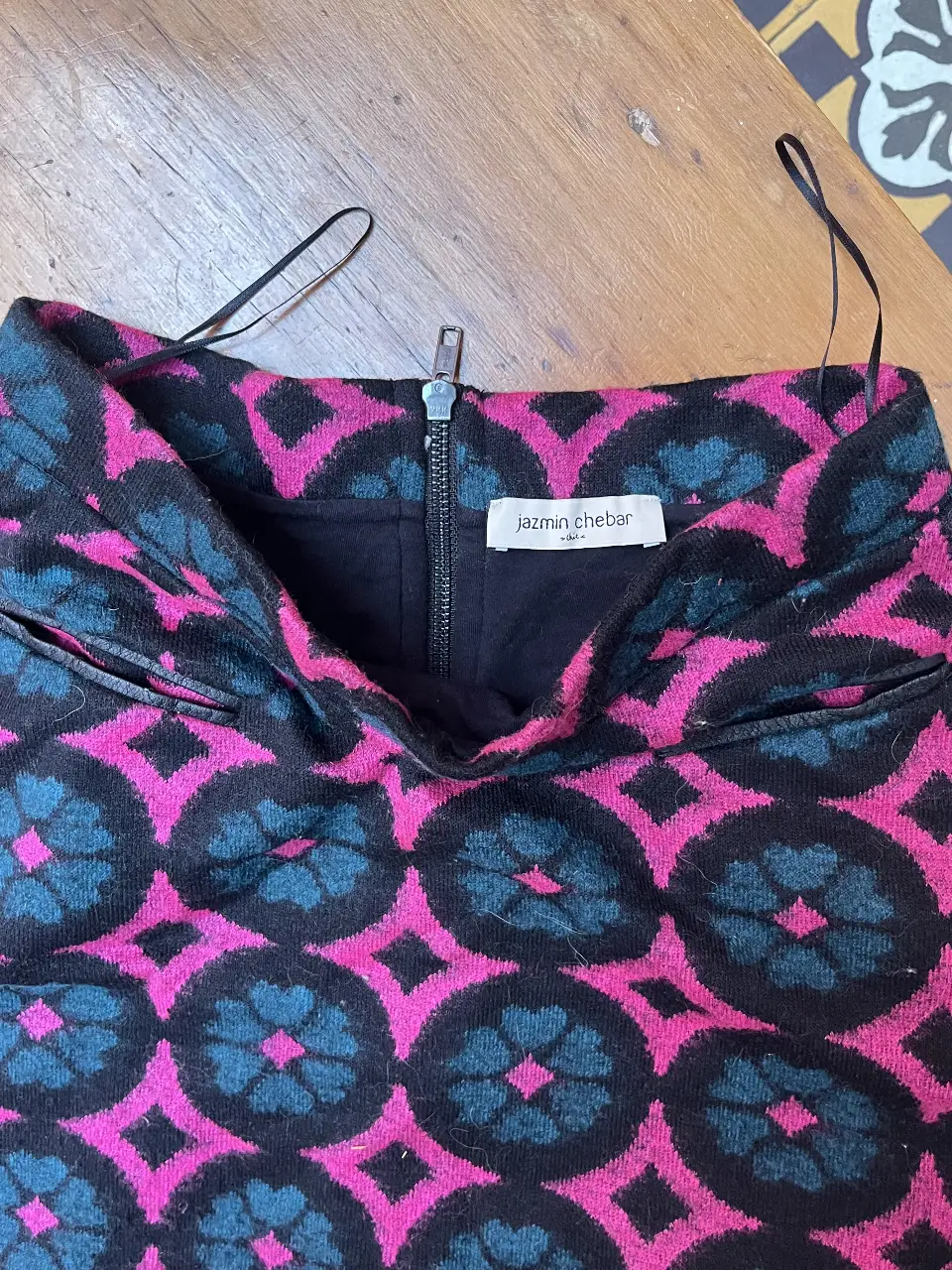 Pollera Jazmín Chebar - Vista 2